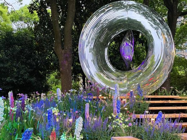 镕盛配资 逛了上海国际花展，更要读一读这些讲植物与自然的书