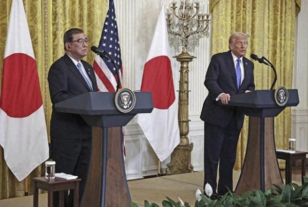 宏泰配资 日媒爆：特朗普与石破茂通话时“推销”美国战斗机，试探日方购买意向